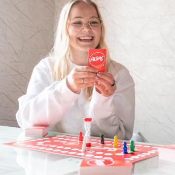Alias - Woordenraadspel - Bordspel - Partyspel