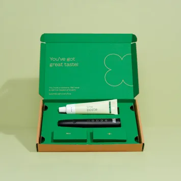 BOOMBRUSH Elektrische Tandenborstel - Sonische Tandenborstel - Zwart - 90 Dagen Batterij - Duurzaam