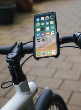 DistinQ Telefoonhouder voor fiets en motor - 360 graden draaibaar – zwart