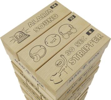 MadBlox - Drankspel – tipsy tower - 108 opdrachten - vallende toren - spelletjes voor volwassenen - truth or dare - drunken tower - 10 shot cups inbegrepen