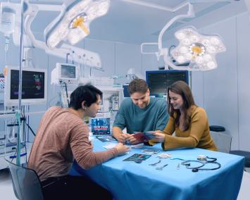 Medical Mysteries: New York Emergency Room - Coöperatief spel - Werk samen om de patiënten te redden